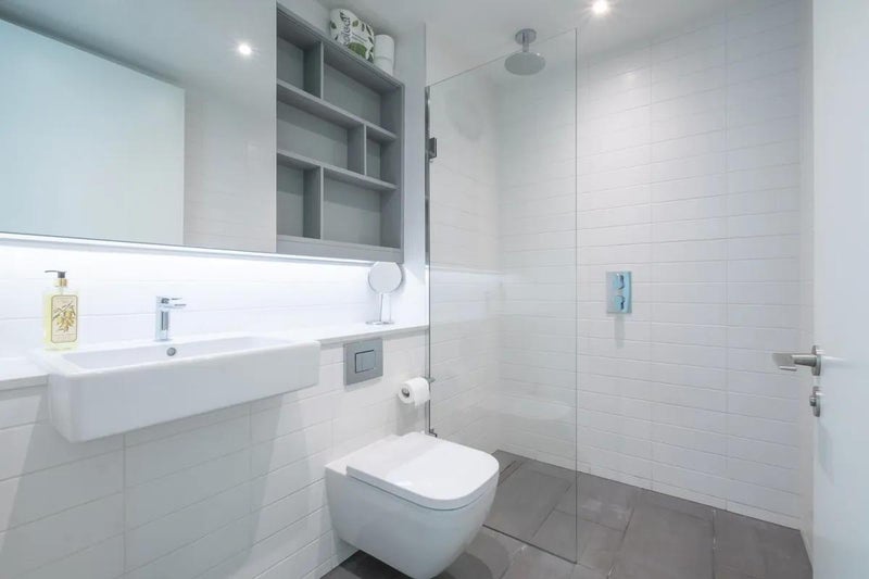 Room Southwark Bridge Road in Greater London