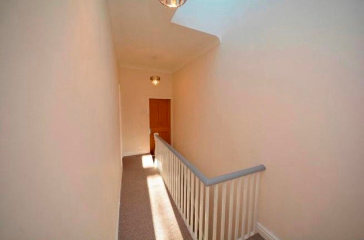 Room Twist Lane in Leigh