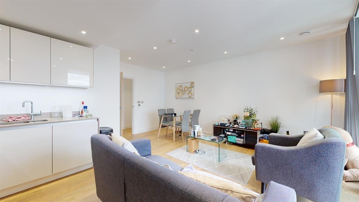 Flat Wandsworth Road in Greater London