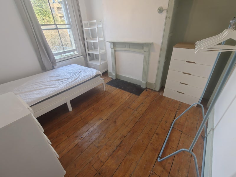 Room Mayall Road in Greater London