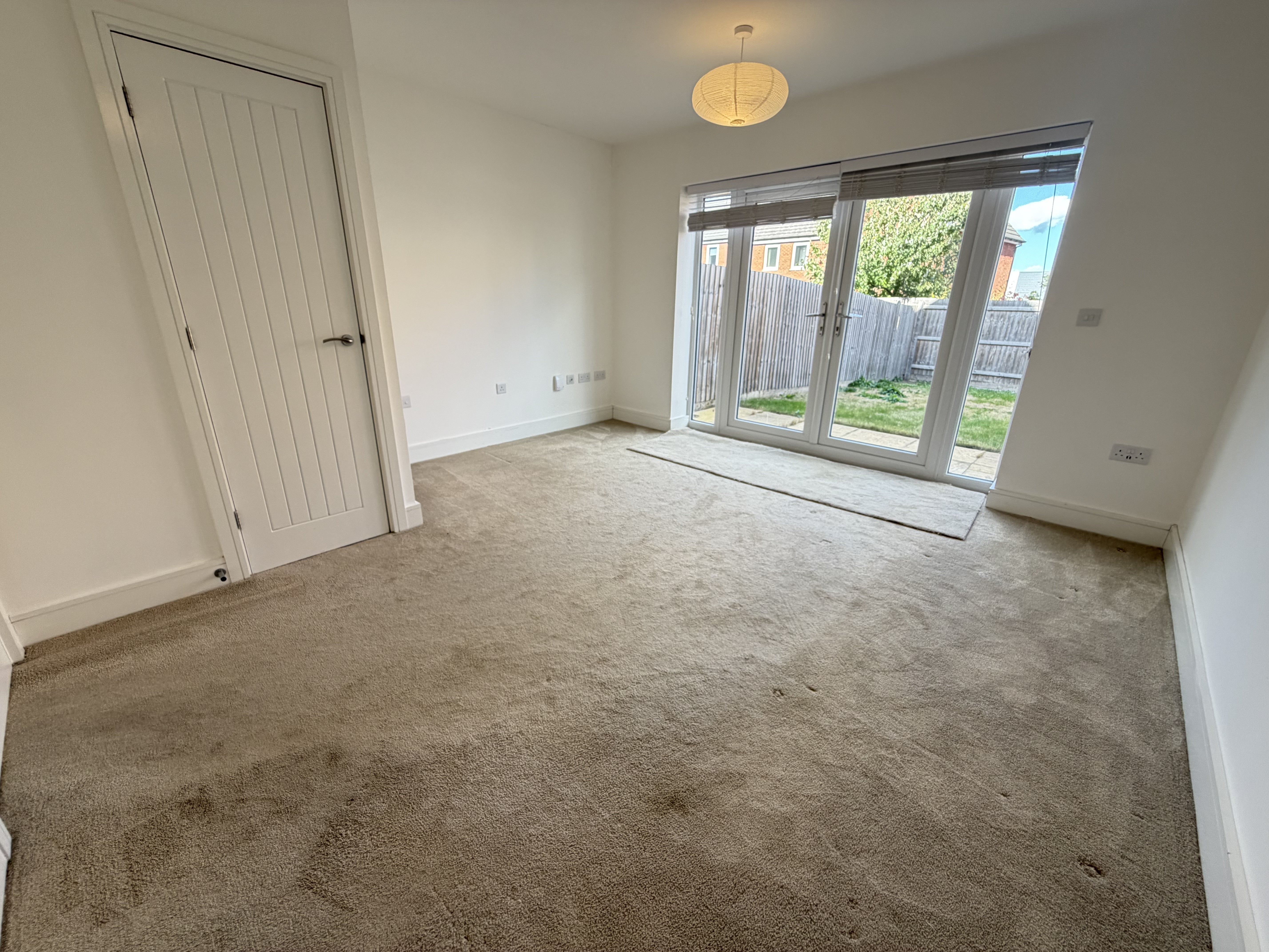 House Wynne Crescent in Rugby