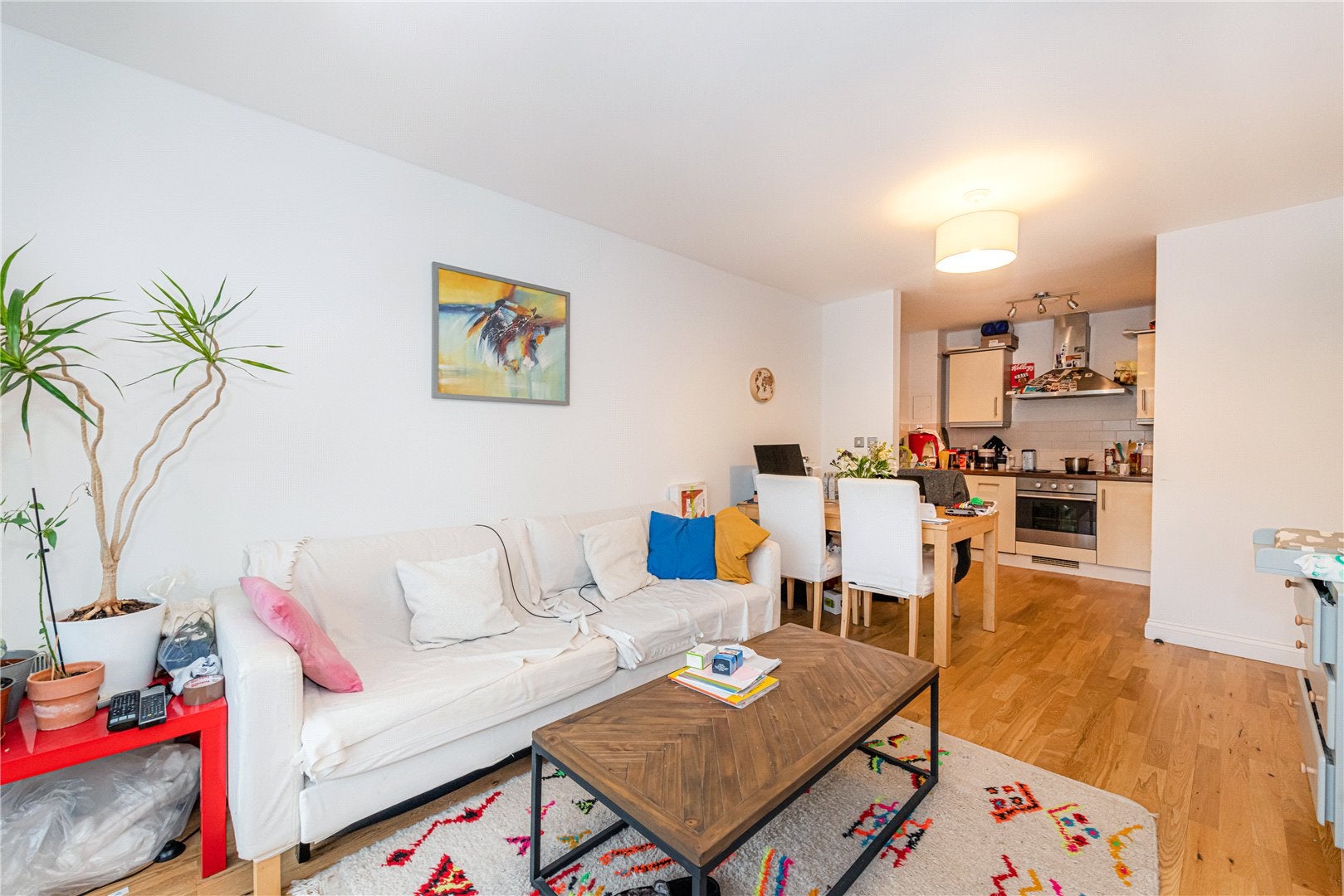 Flat Appleford Road in Greater London