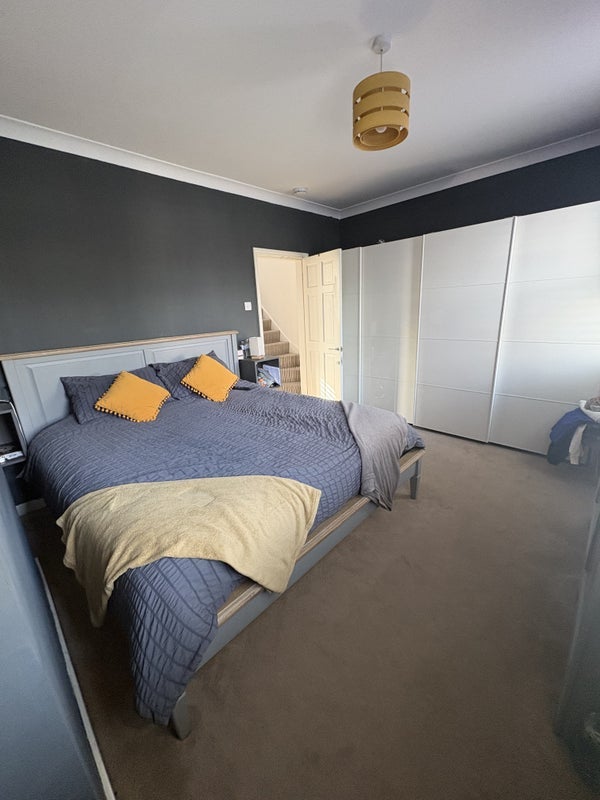 Room Coniston Road in Greater London