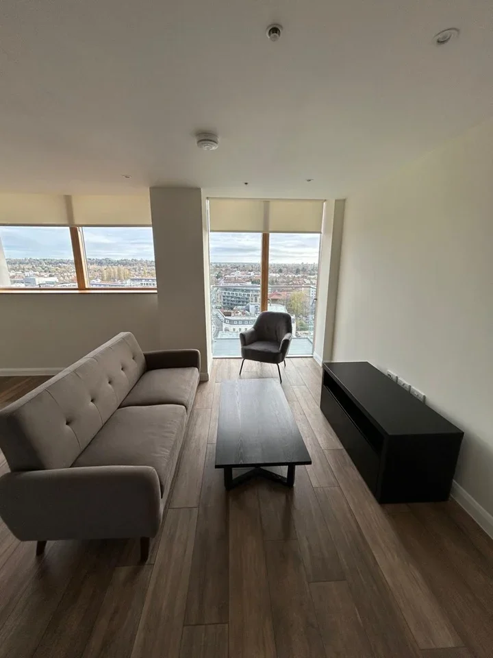 Flat Queen Street in Maidenhead