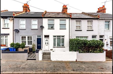 House St Leonard's Road in Windsor