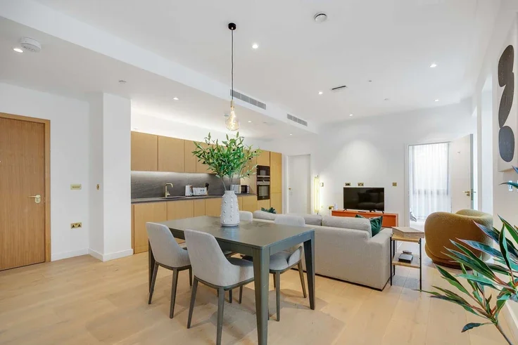 Flat Camley Street in Greater London