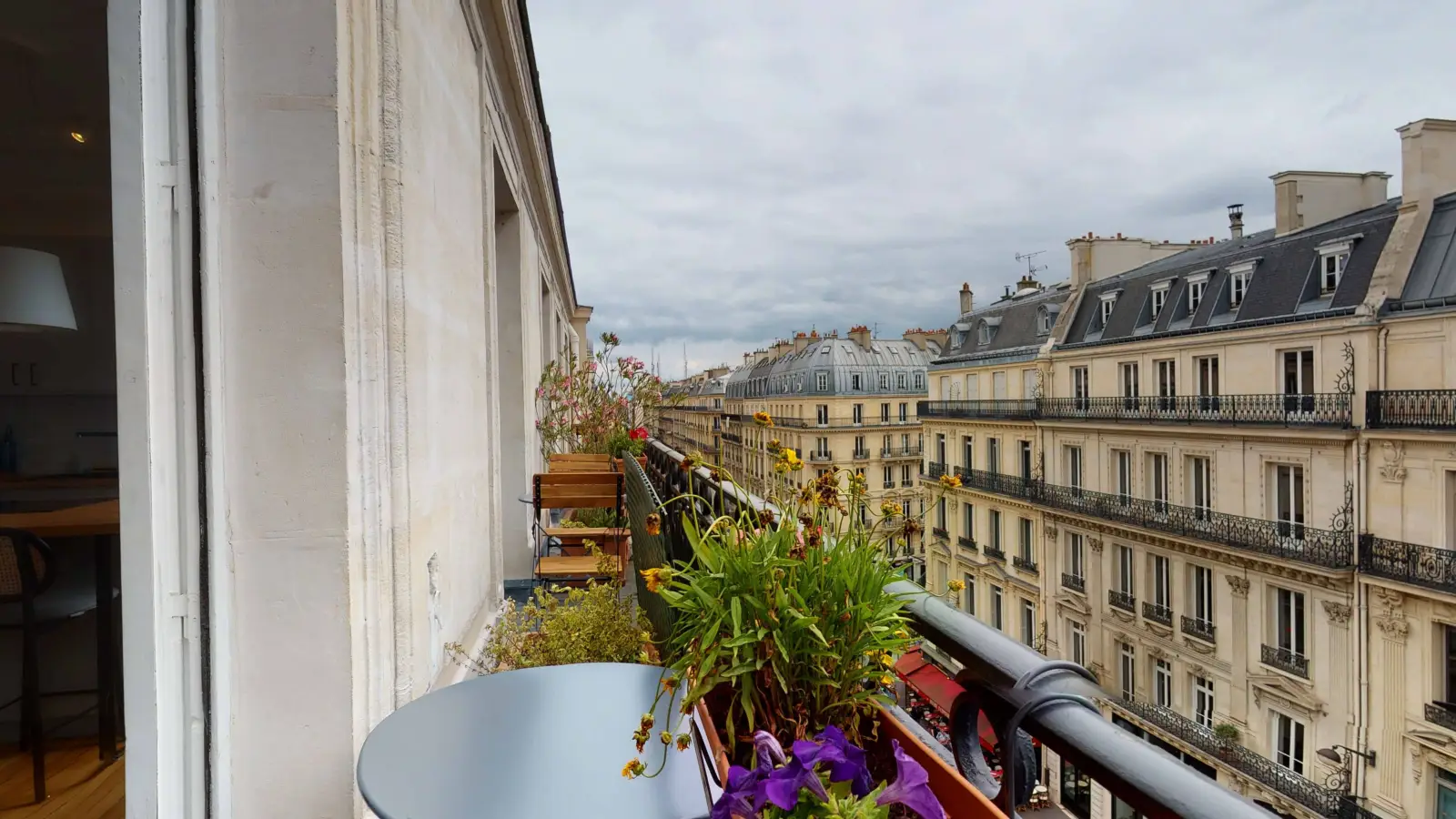 Room Rue de Choiseul in Paris