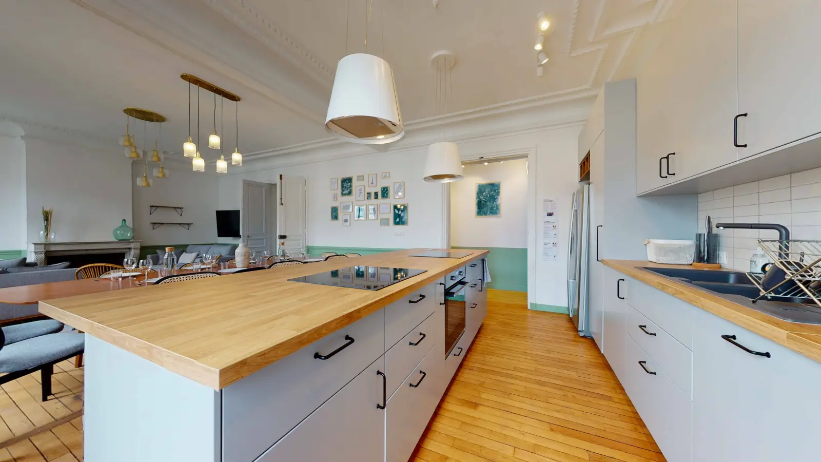 Room Rue de Choiseul in Paris