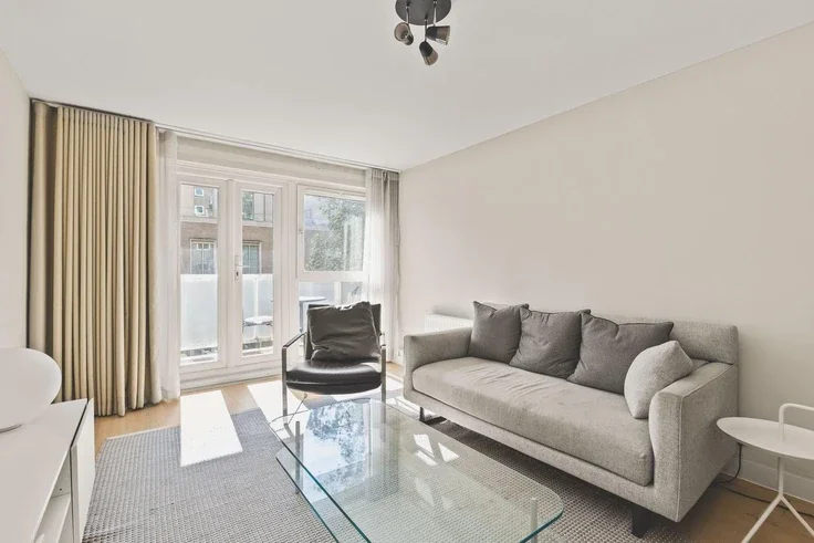 Flat Ebury Street in City of Westminster