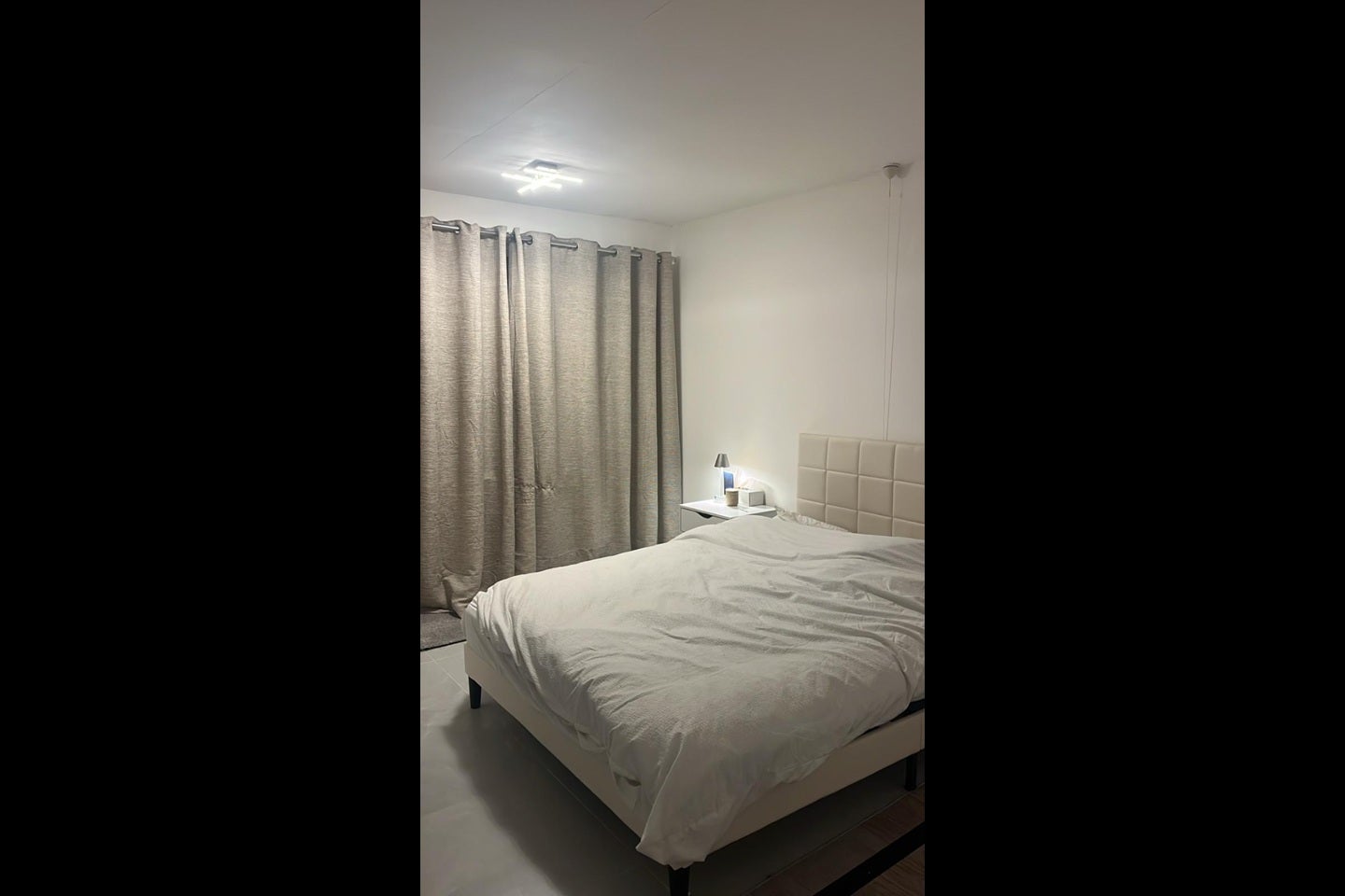 Room Highlands Avenue in Northampton