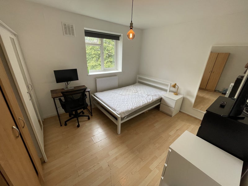 Room Blondel Street in Greater London