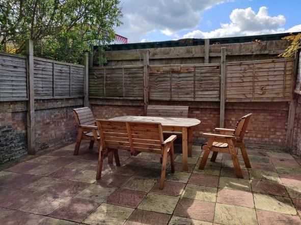 Room Pennard Road in Greater London