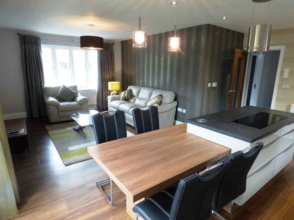 Flat Skipton Close in Hazel Grove