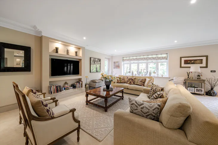 Flat Heathfield Avenue in Beggar's Bush