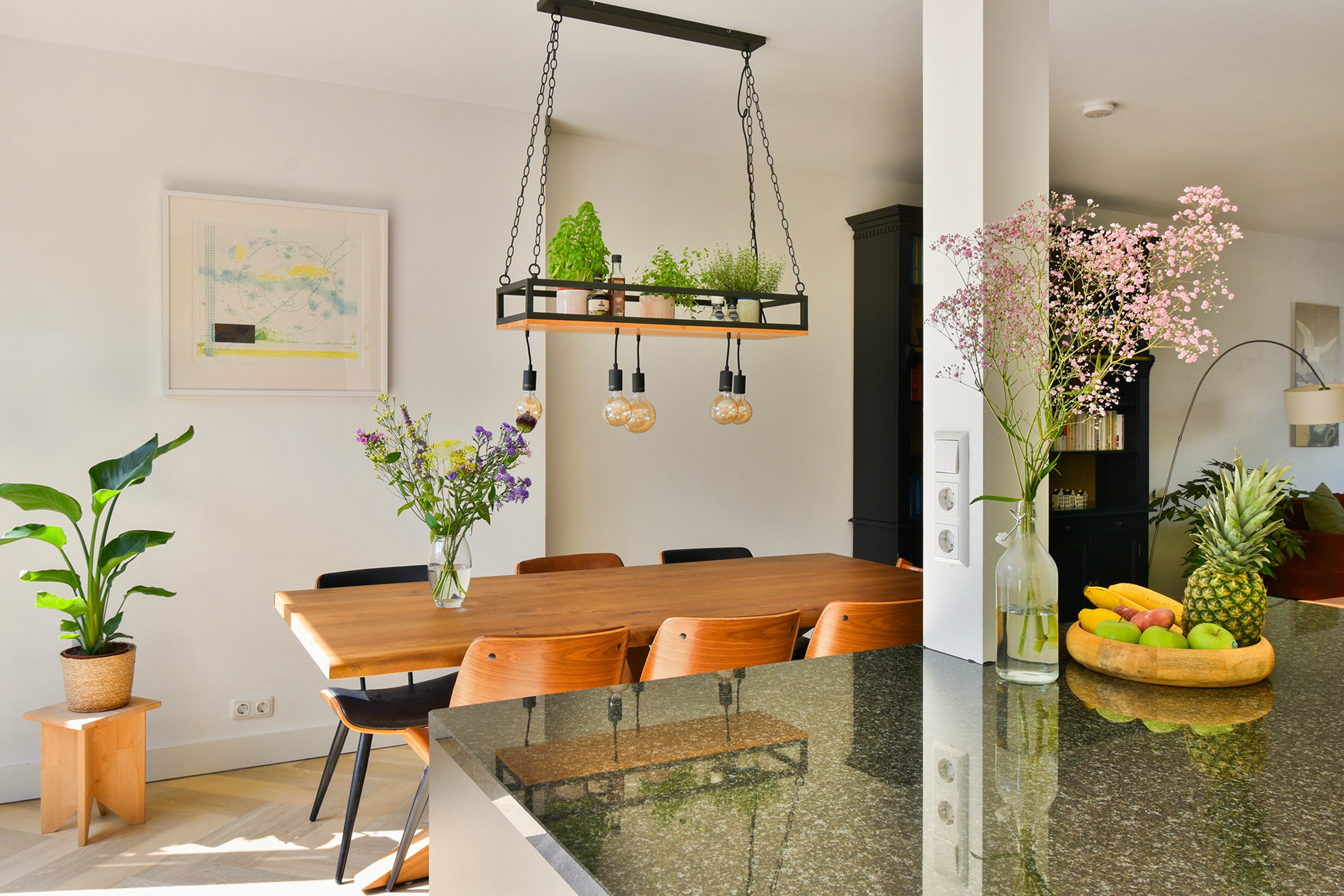 Tussenwoning te koop: Mr. S. van Houtenlaan 6, Amstelveen