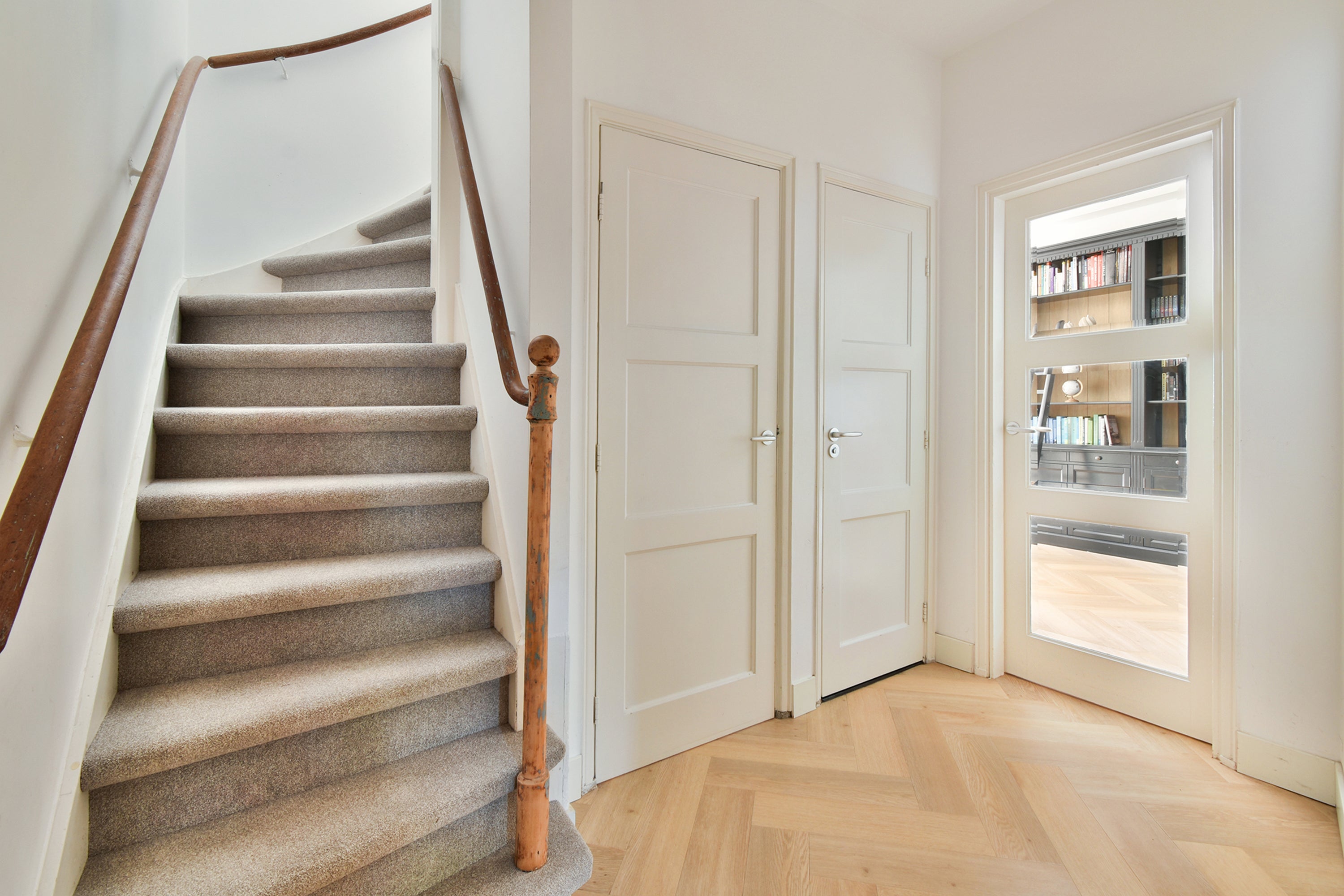 Tussenwoning te koop: Mr. S. van Houtenlaan 6, Amstelveen