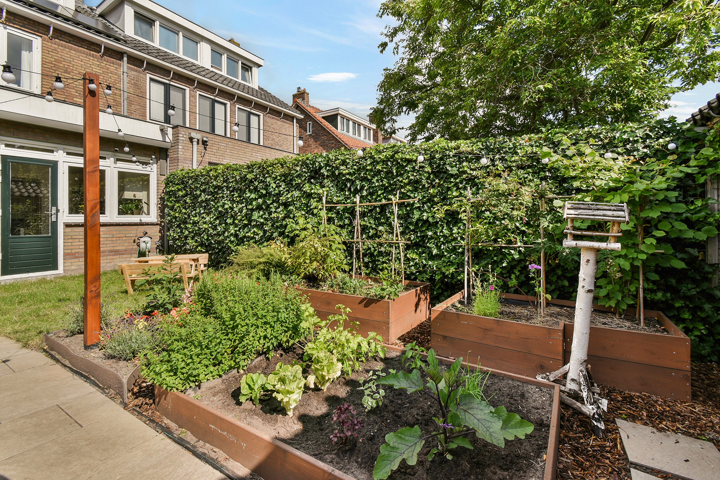 Tussenwoning te koop: Mr. S. van Houtenlaan 6, Amstelveen