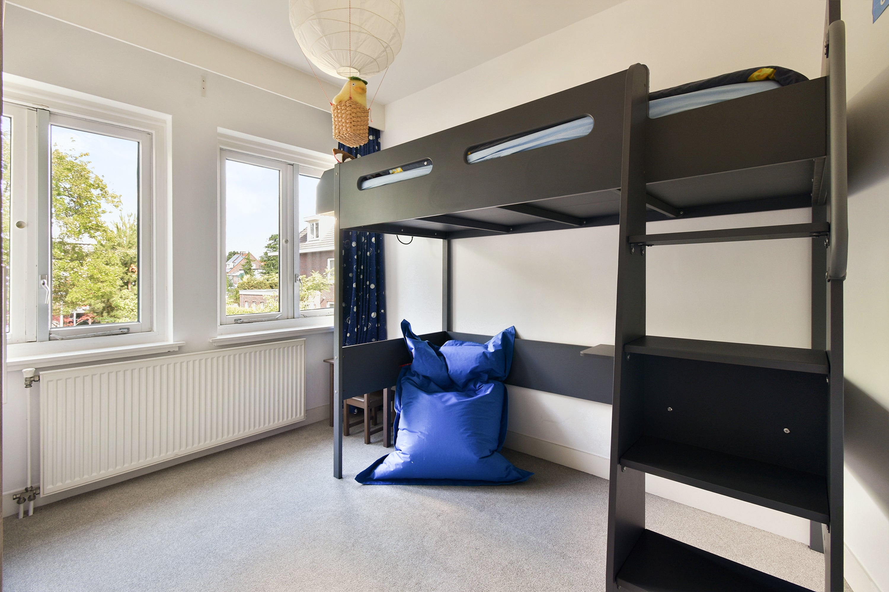 Tussenwoning te koop: Mr. S. van Houtenlaan 6, Amstelveen