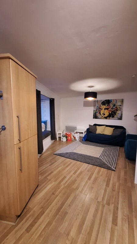 Room Houldsworth Street in Glasgow