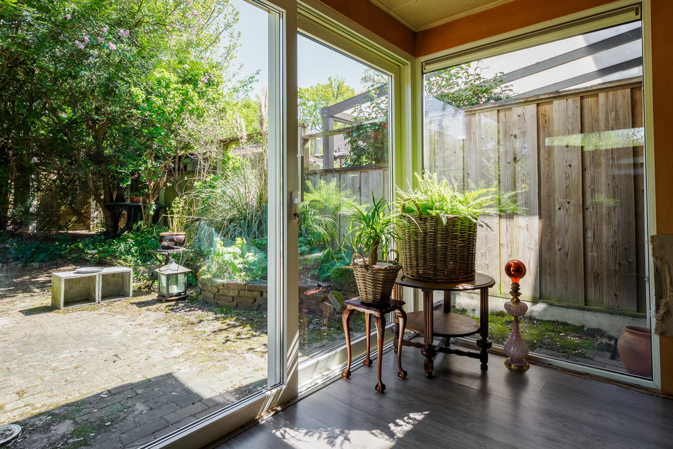Tussenwoning te koop: Kemnalanden 27, Enschede