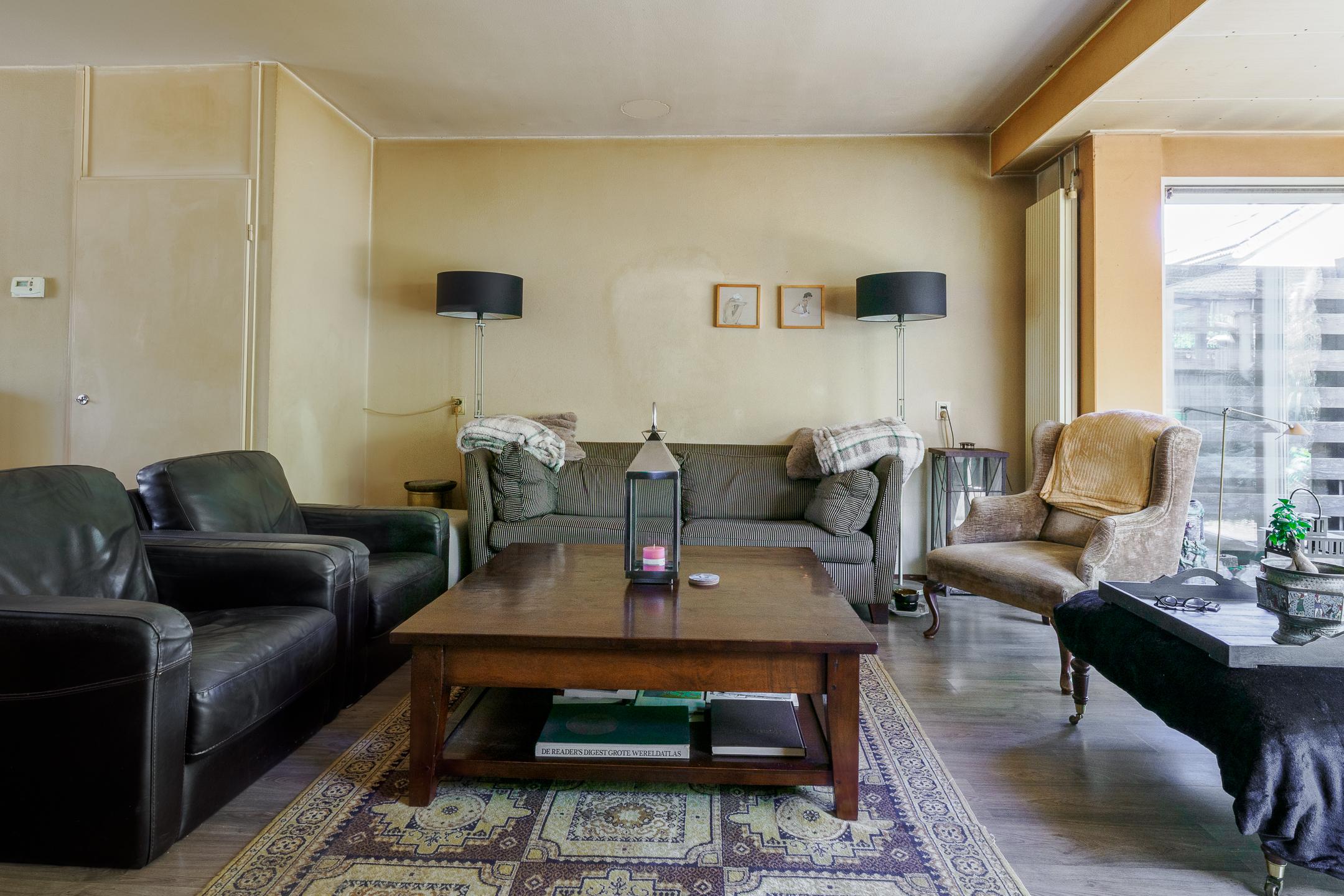 Tussenwoning te koop: Kemnalanden 27, Enschede