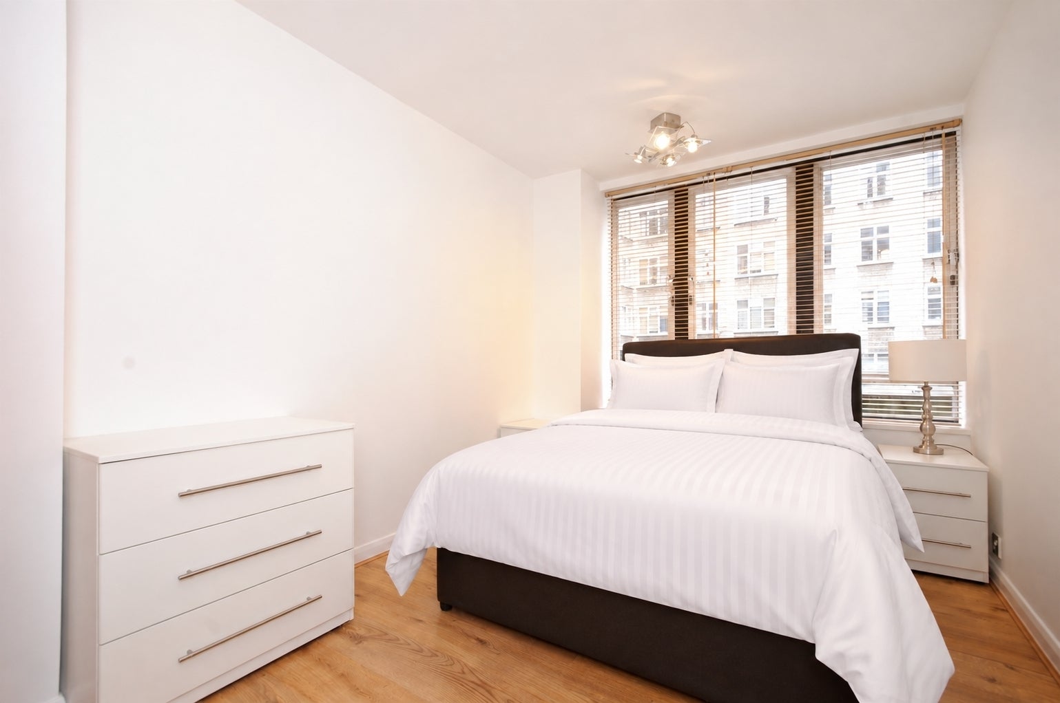 Flat Clarges Street in City of Westminster
