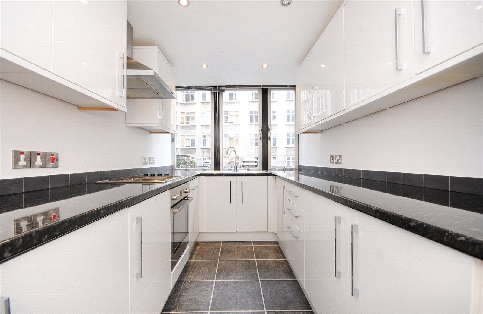Flat Clarges Street in City of Westminster