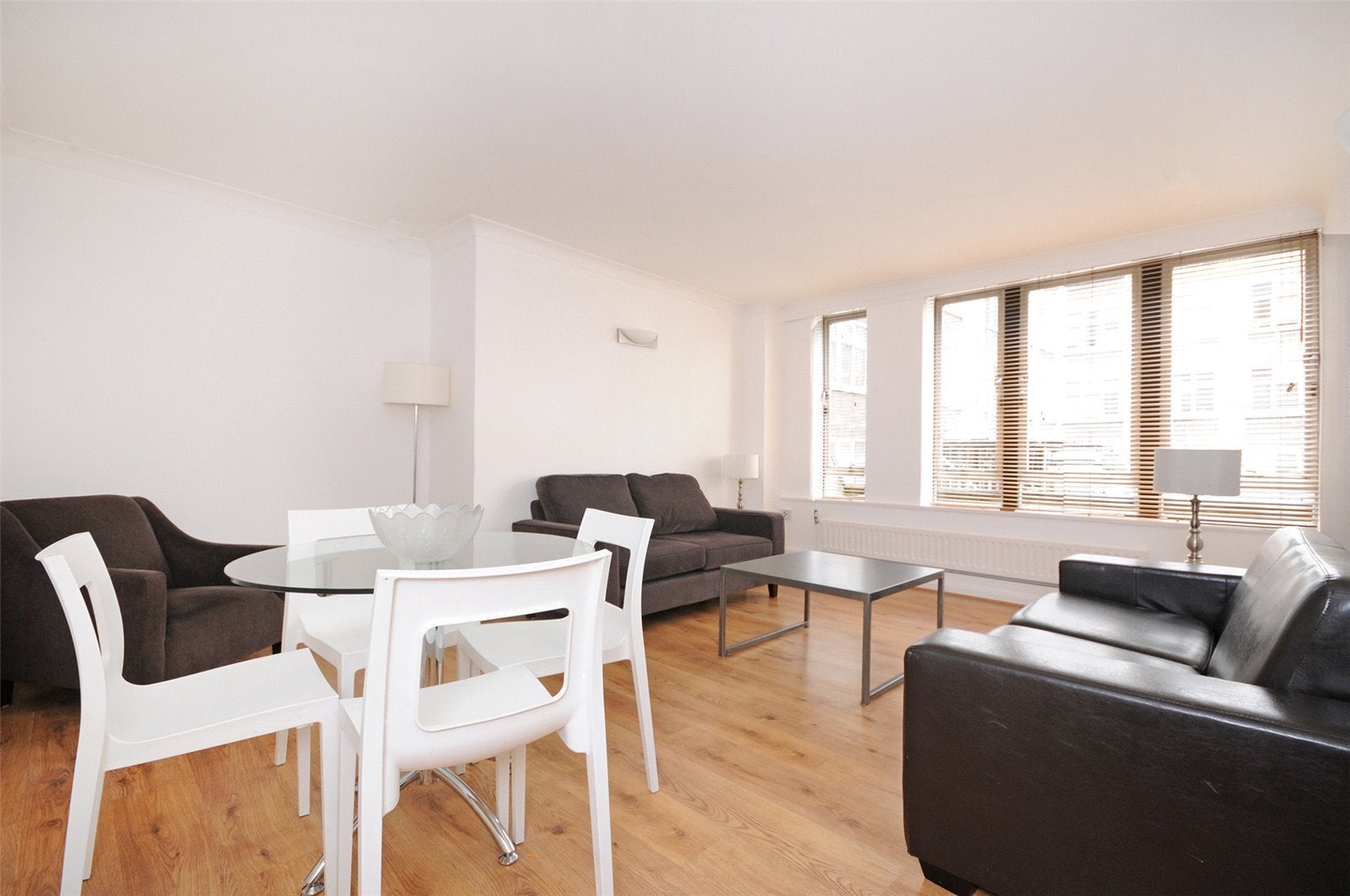 Flat Clarges Street in City of Westminster