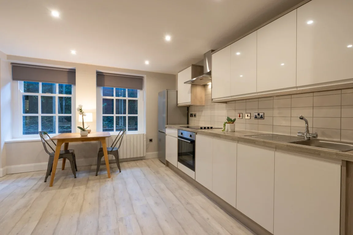 Flat Eskdale Terrace in Newcastle upon Tyne