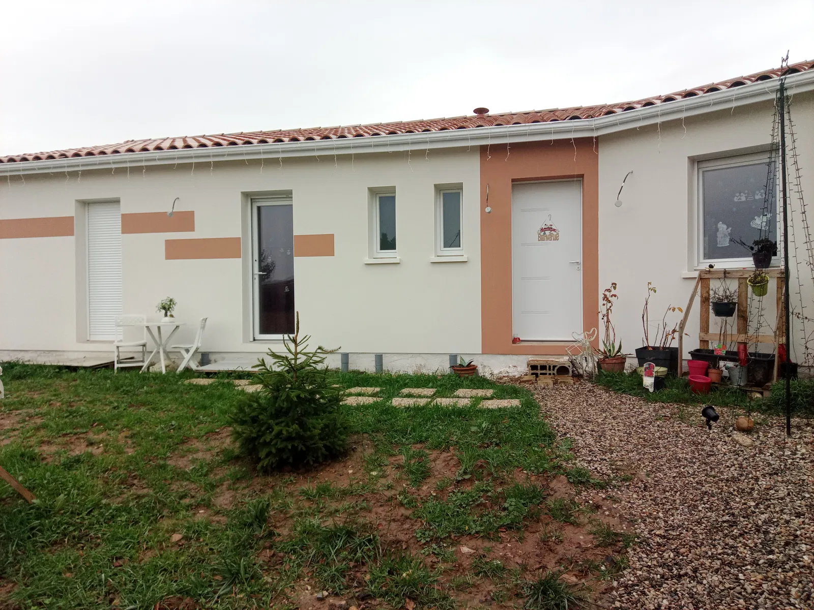 Room Impasse de Nycasse in Bias
