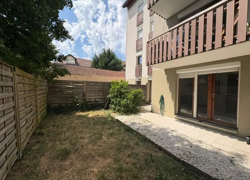 Appartement Route de Bellegarde à Bloux