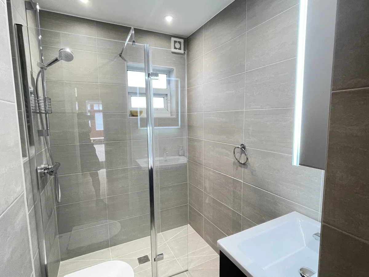 Flat Radley Mews in Greater London