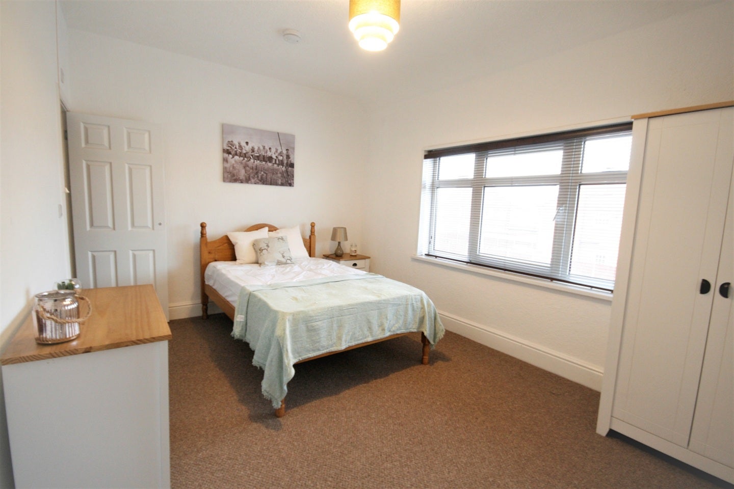 Room The Twitchell in Ashfield