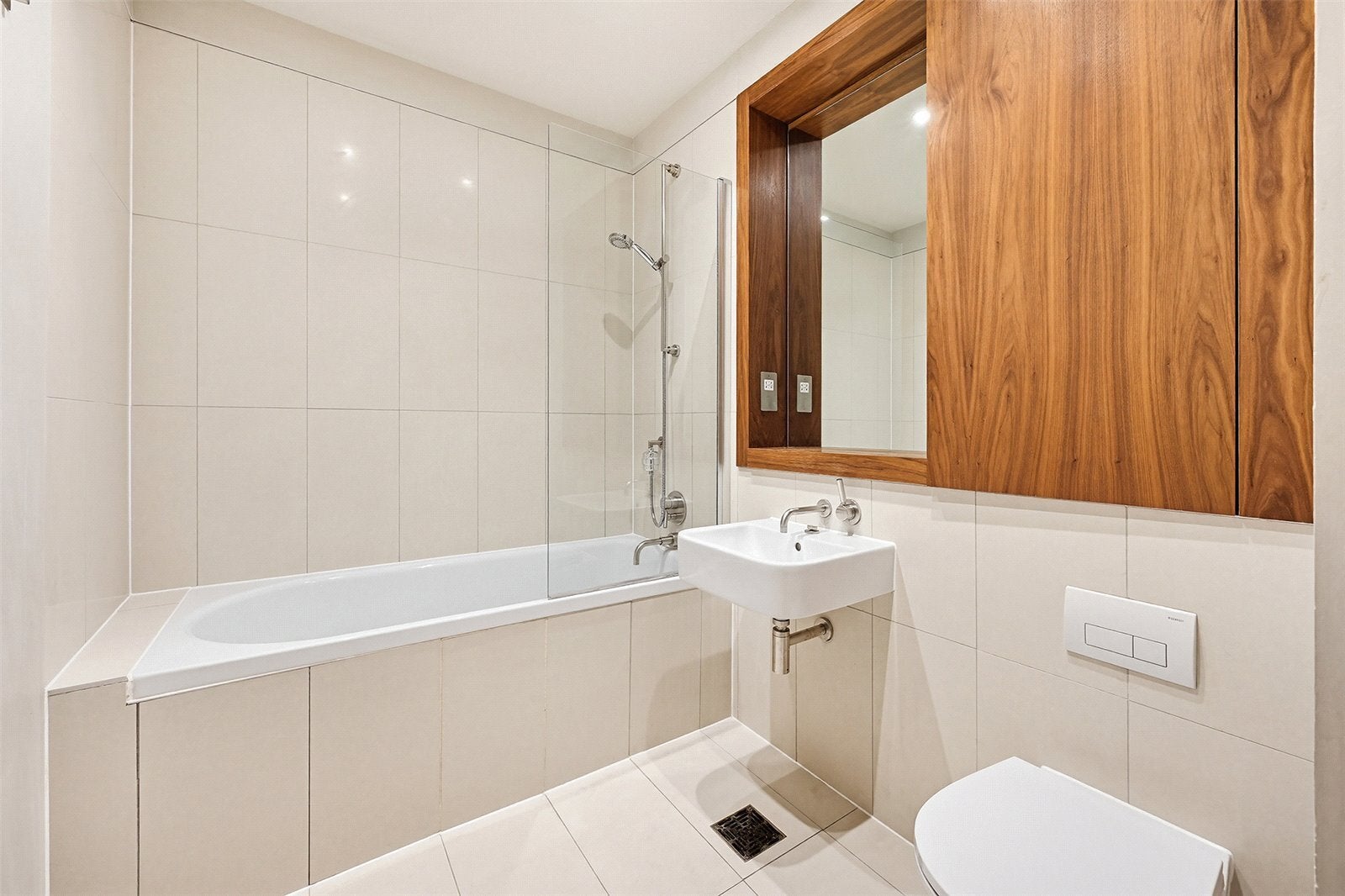 Flat Regent Street in City of Westminster