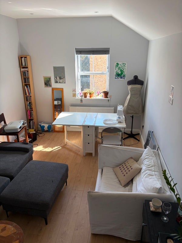 Room Chatsworth Road in Greater London