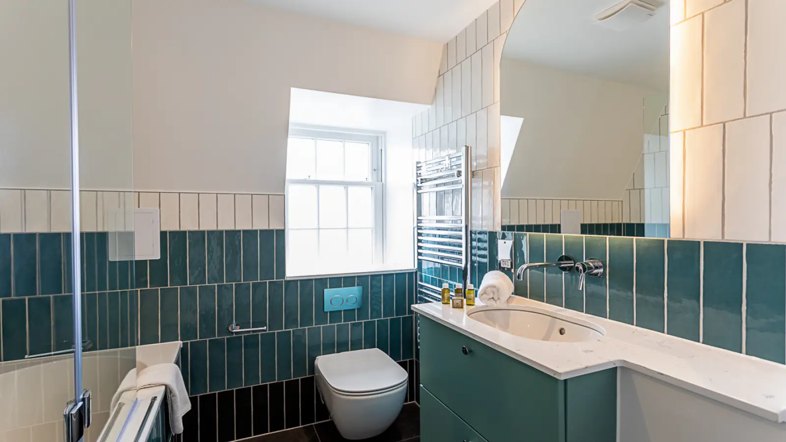 Flat Avonmore Road in Greater London