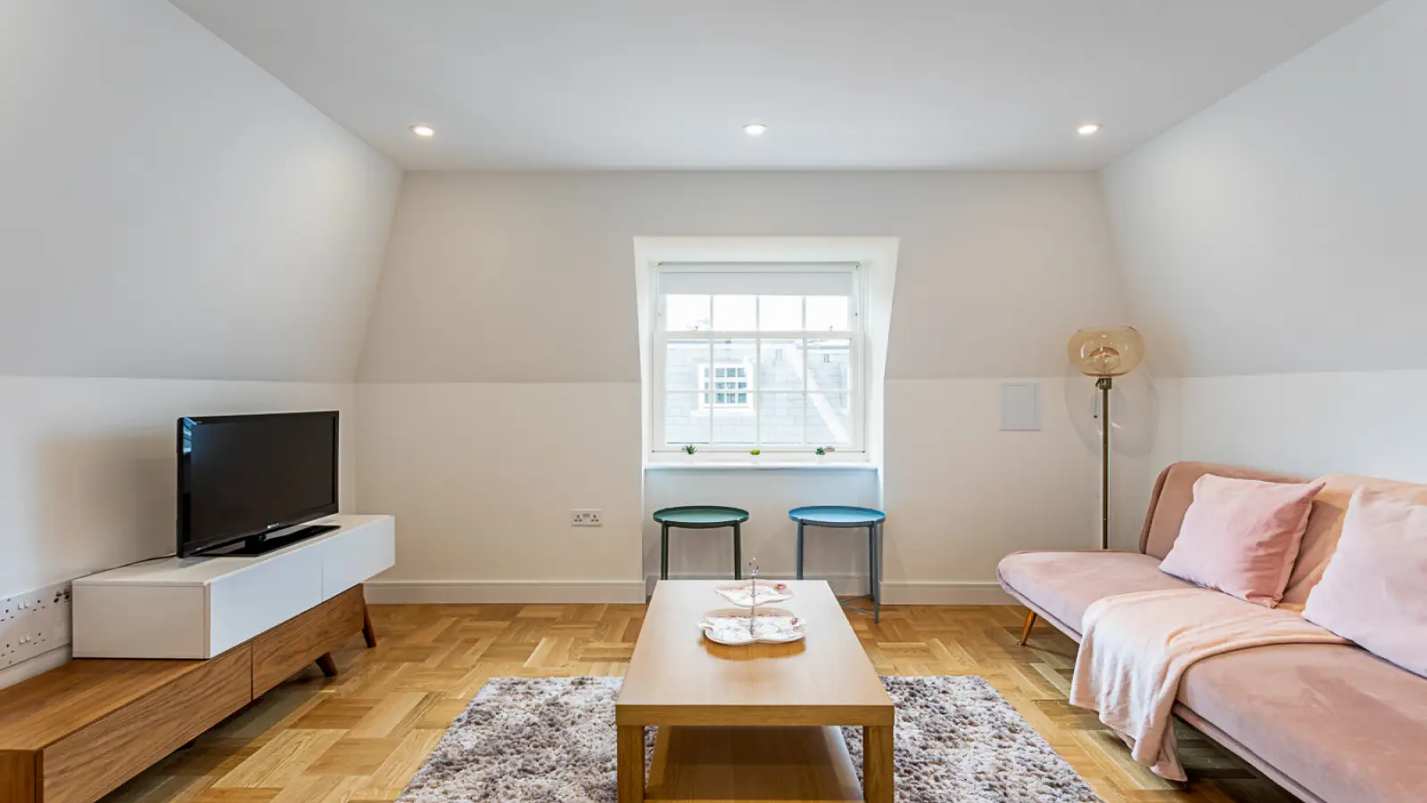 Flat Avonmore Road in Greater London