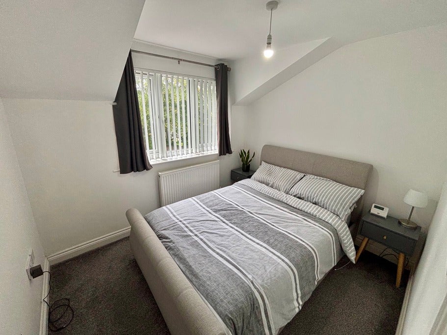 Flat Hendal Lane in Wakefield