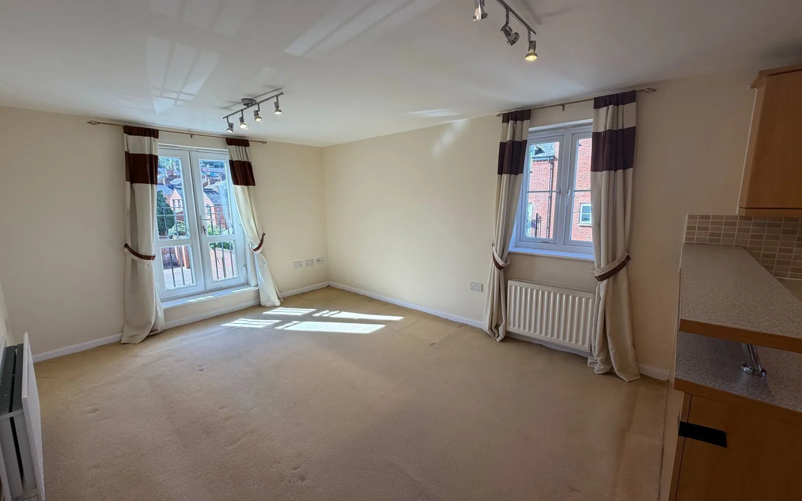 Flat Cherwell Court in Cherwell District