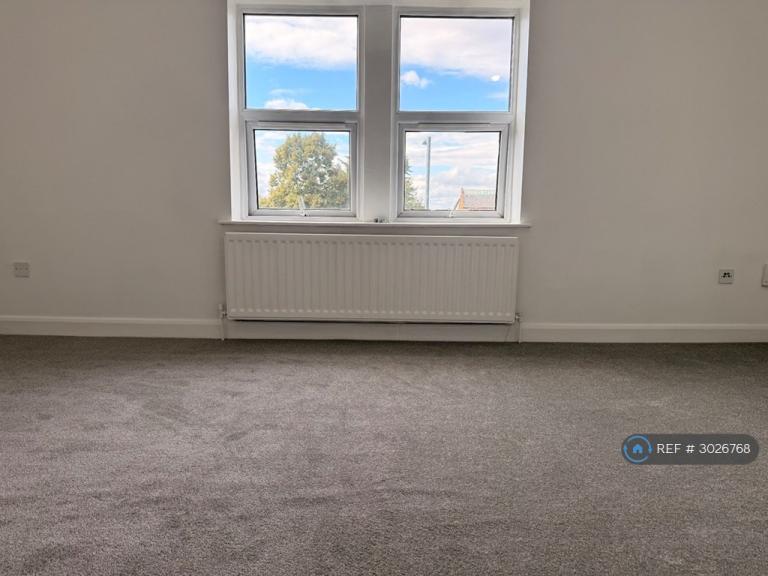 Flat Kettering Road in Northampton