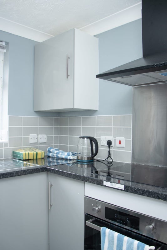 Room Arden Close in Greater London