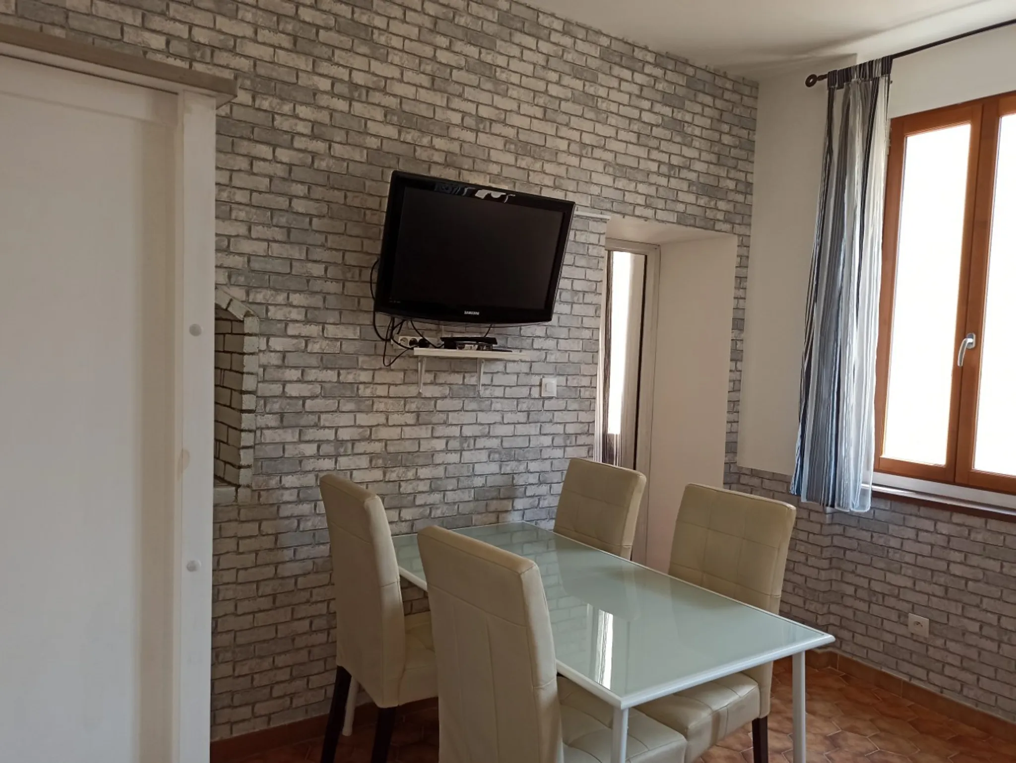 Flat Rue Francis Marcero in Narbonne