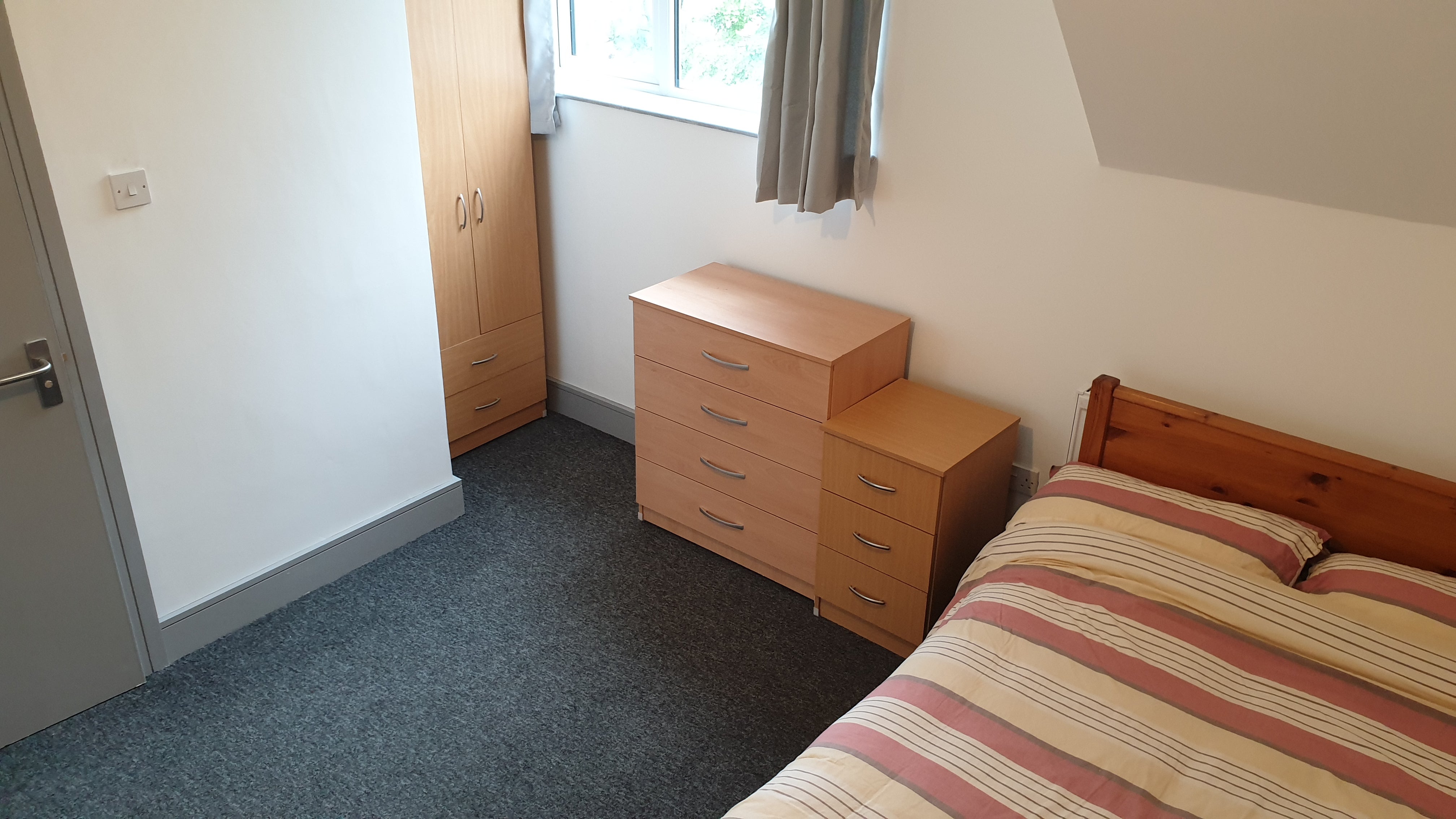Room Bournbrook Road in Birmingham