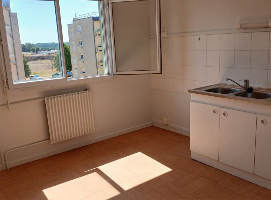 Appartement Rue Jules Verne à Saint-Laurent-sur-Saône