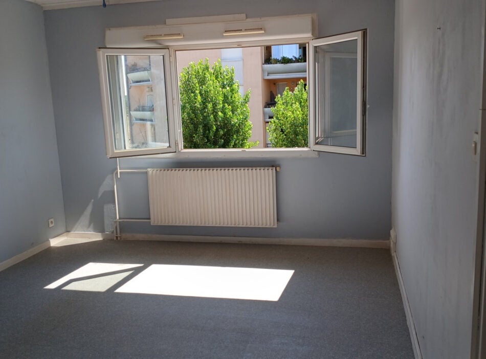 Appartement Rue Jules Verne à Saint-Laurent-sur-Saône