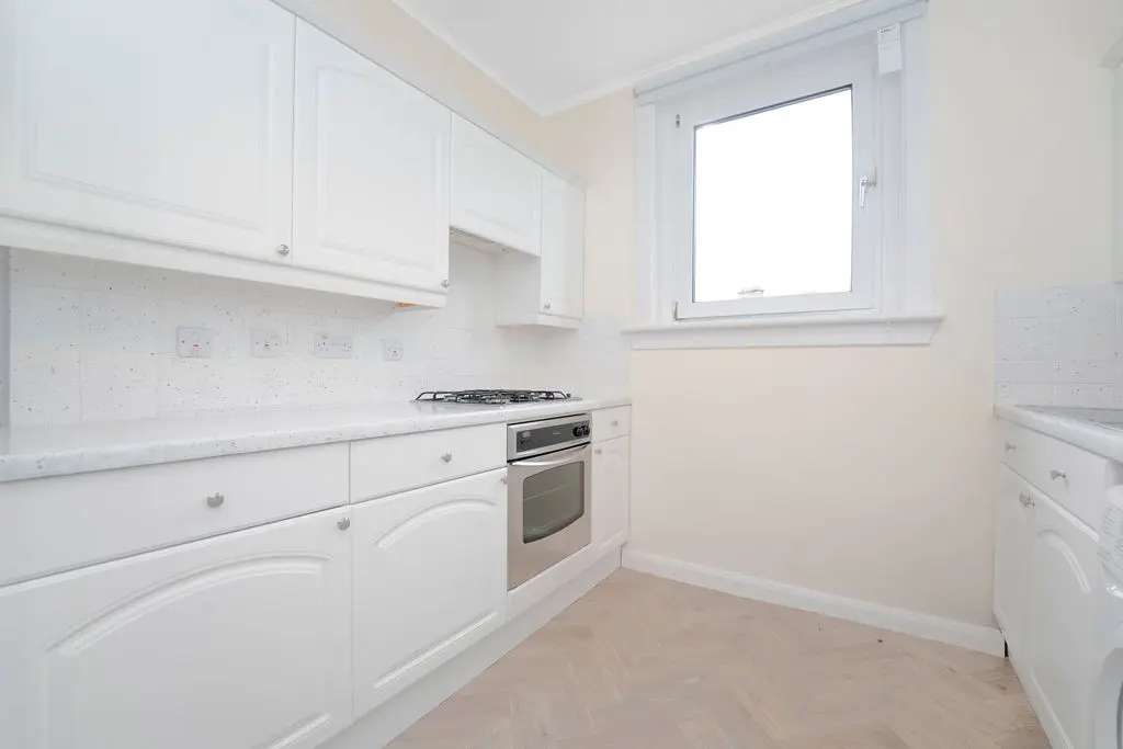Flat Longstone Road in City of Edinburgh