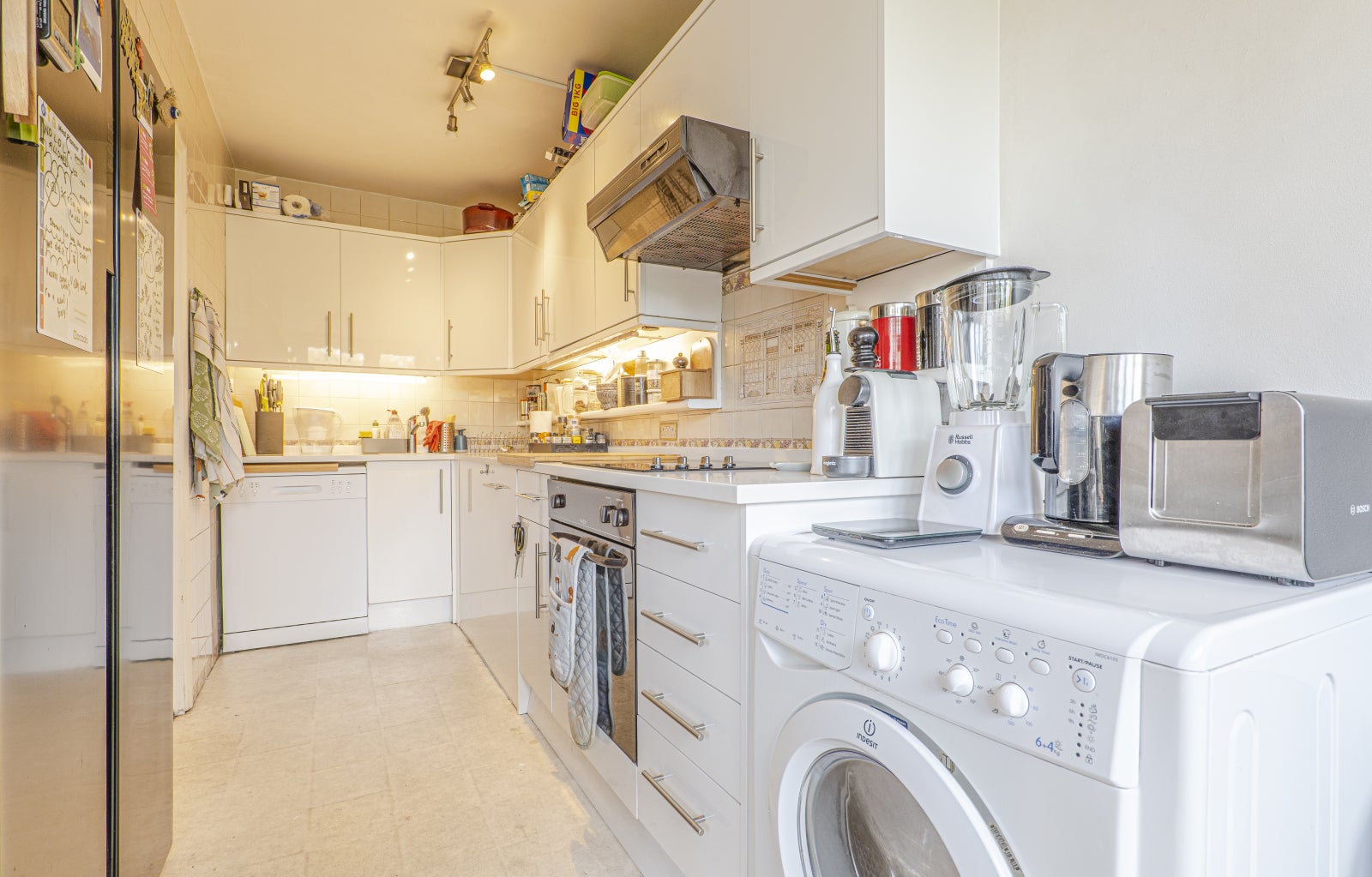 Flat Semley Place in City of Westminster