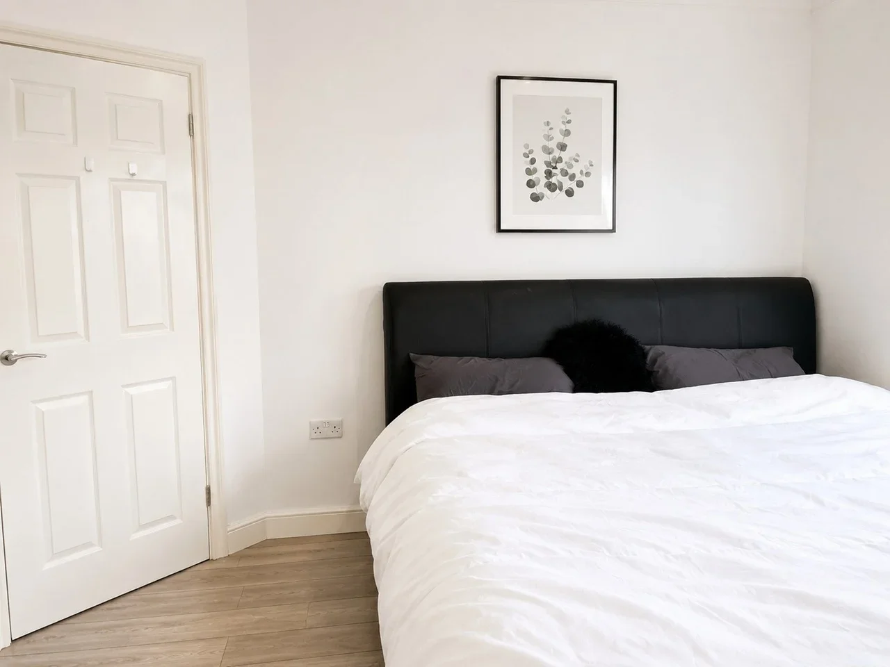 Room Babington Road in Greater London