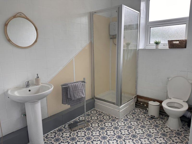Room Spring Hill in Sheffield