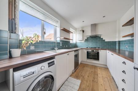 House Pearces Place in Basingstoke and Deane